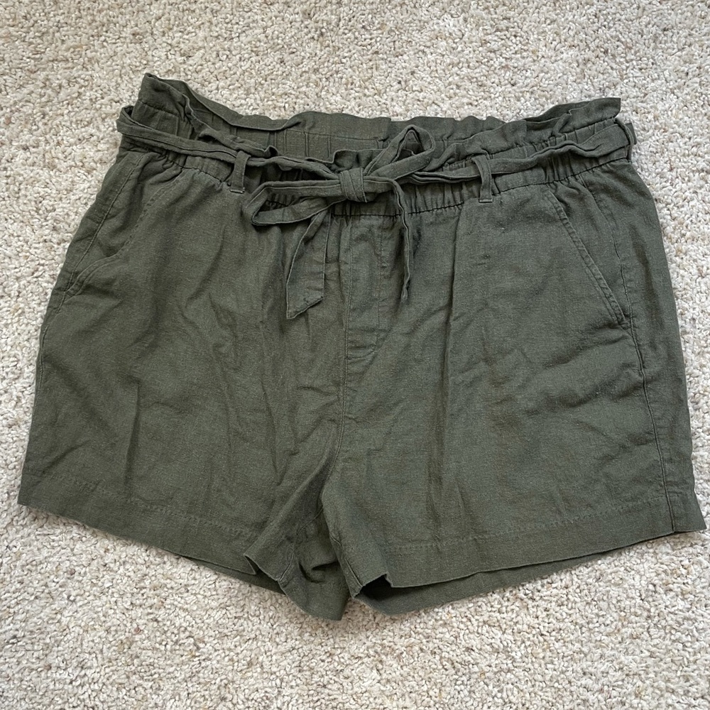 Olive Linen Old Navy Tie Front Shorts